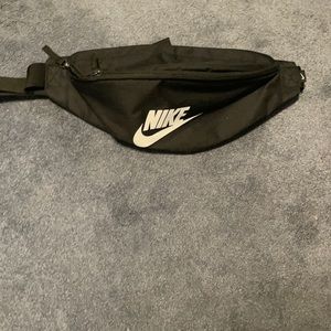 Nike fanny pack